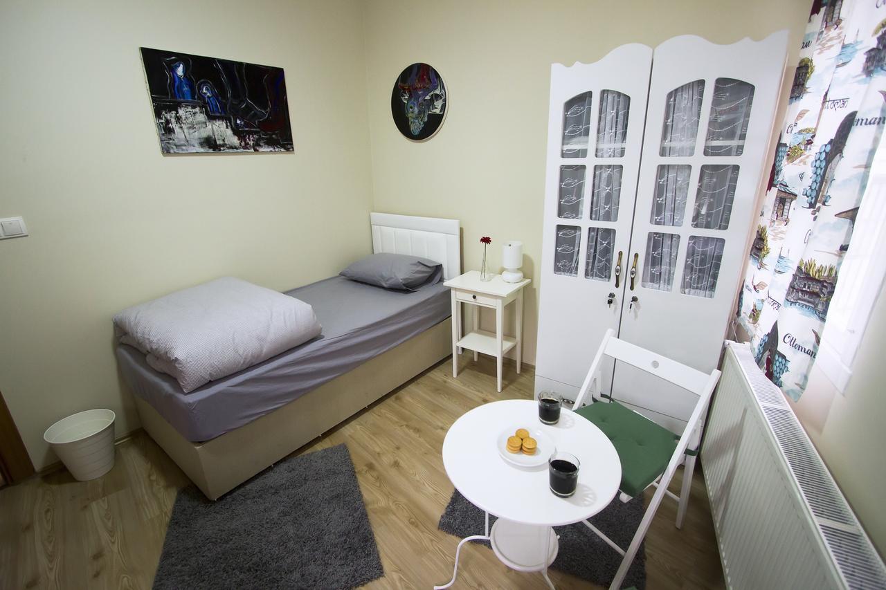 Istanbul Erasmus House Hotel Buitenkant foto